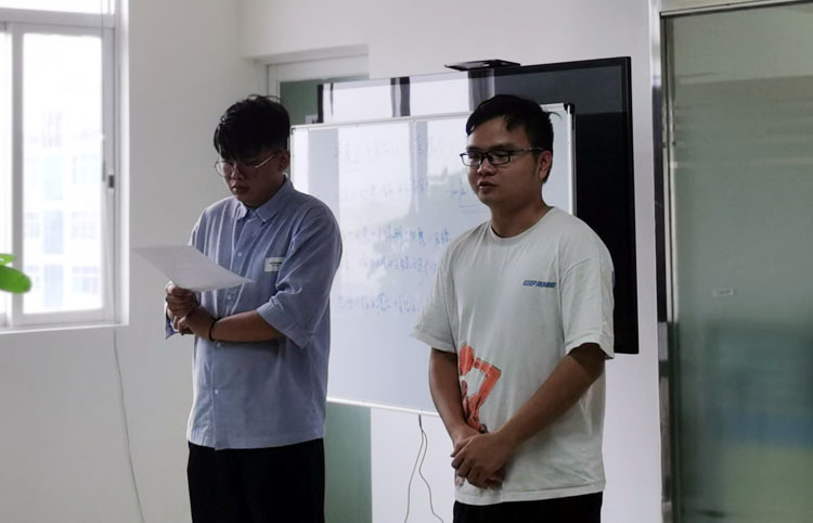 91视频污污APP下载科技8月总结会如期而至